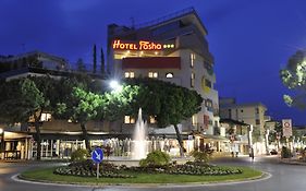 Hotel Pasha Lignano Sabbiadoro Exterior photo