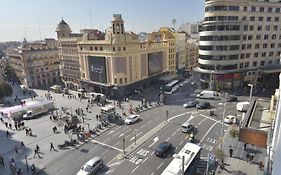 Hotel Hostal Valencia Madrid Exterior photo