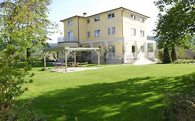 Hotel Ai Lecci In Centro Sarteano Exterior photo