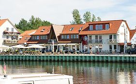 Hotel zur Brücke Greifswald Exterior photo