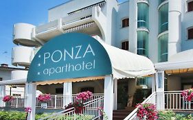 Aparthotel Ponza Lignano Sabbiadoro Exterior photo