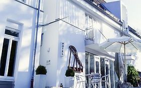 Arthotel Billie Strauss Kirchheim am Ries Exterior photo