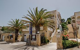 Hotel Vila Tina Trogir Exterior photo