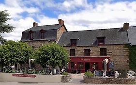 Logis Hotel, Restaurant Et Spa Le Relais De Broceliande Paimpont Exterior photo