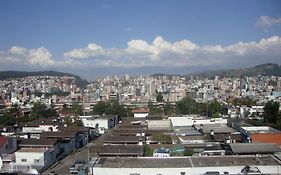 Suites Metropoli Quito Exterior photo