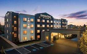 Hotel Doubletree By Hilton North Salem Exterior photo