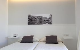 Hotel Hostal La Palma Fornells  Room photo