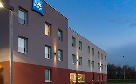 Hotel Ibis Budget Romorantin Exterior photo