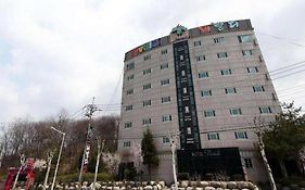 Vivaldi Motel Chuncheon Exterior photo