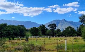 Blue Mountain Farm Lodge, Cabins & Cottages Swellendam Exterior photo