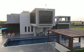 Triphatch Farm House Villa Lahore Exterior photo