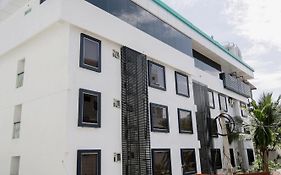 Hotel Goodland Elegance Thiruvananthapuram Exterior photo