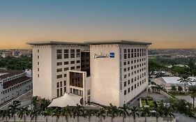 Hotel Radisson Blu Lagos Ikeja Exterior photo