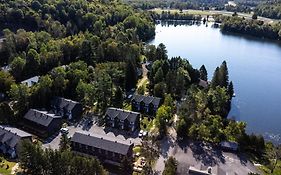 Auberge Manitonga Albergue Mont-Tremblant Exterior photo