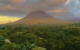 Lost Iguana Resort&Spa La Fortuna Exterior photo