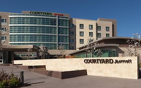 Courtyard By Marriott San Jose North/ Silicon Valley Hotel Exterior photo