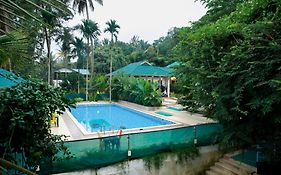 Green Auro By Bob Hotels Wayanad Exterior photo