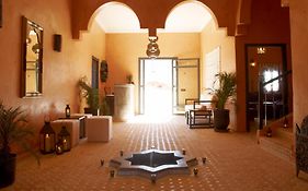 Hotel Riad Bouchedor Uarzazate Exterior photo