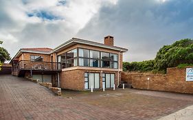 Great White Accommodation Kleinbaai Exterior photo