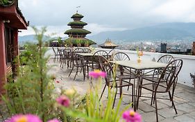 Golden Gate Guest House Bhatgoan Exterior photo