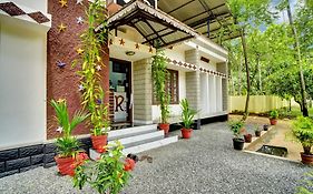 Hotel O Revathy Tourist Home Kollam Exterior photo