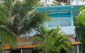 Laguna Surfing Stay Midigama East Exterior photo