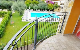 Hotel Villa Isabella Brenzone sul Garda Exterior photo