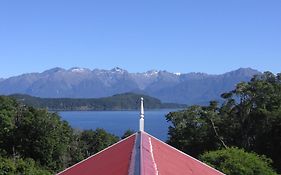 Murrells Grand View House Bed and Breakfast Manapouri Exterior photo