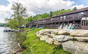 The Black Swan Lee - Lenox, Ascend Hotel Collection Exterior photo