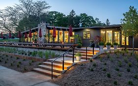 Hotel Otis Harbor Springs Exterior photo