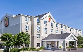 Hotel Super 8 By Wyndham Peterborough Exterior photo