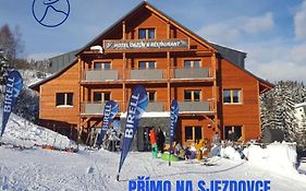 Hotel Obzor Pec pod Sněžkou Exterior photo