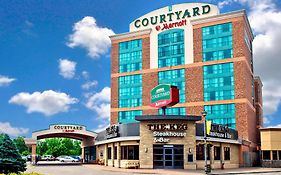 Hotel Courtyard By Marriott Niagara Falls Exterior photo