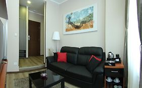 Gala Luxury Suites Belgrado Room photo