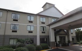 Hotel Baymont By Wyndham Columbia Fort Jackson Exterior photo