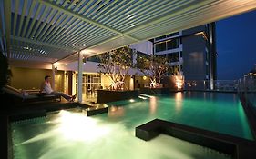 39 Boulevard Executive residencia Aparthotel Bangkok Exterior photo