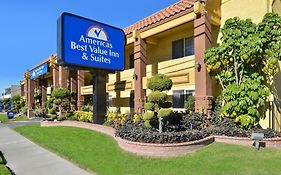 Americas Best Value Inn&Suites - Fontana Exterior photo