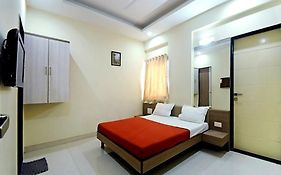 Hotel J K Palace Shirdi Room photo