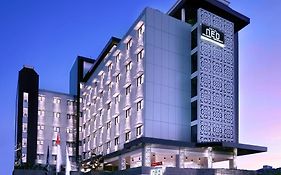 Hotel Neo Malioboro By Aston Yogyakarta Exterior photo