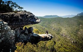 Hotel Nrma Halls Gap Holiday Park Exterior photo