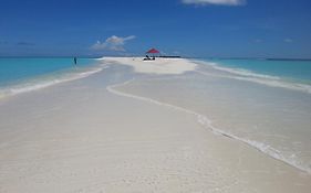 LVIS blancura Hotel Dharavandhoo Exterior photo