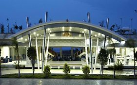 Grande Bay Resort&Spa Mamallapuram Exterior photo