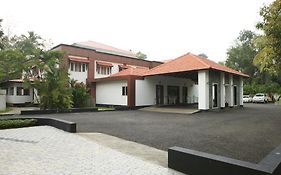 Karapuram Village Resort & Spa Mararikulam Exterior photo