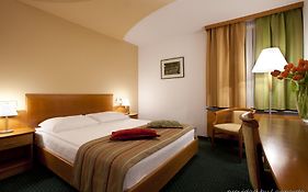 Central Hotel Superior Liubliana Room photo
