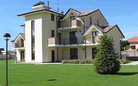 Residenza Aurora Bed and Breakfast Nerviano Exterior photo