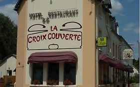 Logis Hotel-Restaurant La Croix Couverte Mayenne Exterior photo