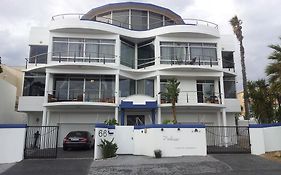 Hotel Bread&Barrel Palazzo Blouberg Bloubergstrand Exterior photo