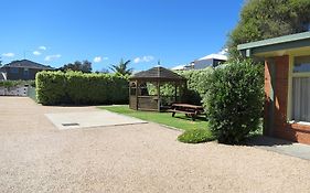 Shifting Sands Motel Lakes Entrance Exterior photo