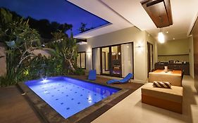 Buana Bali Villas & Spa Jimbaran Exterior photo