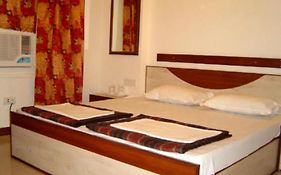 Hotel Royal Inn Amritsar Room photo